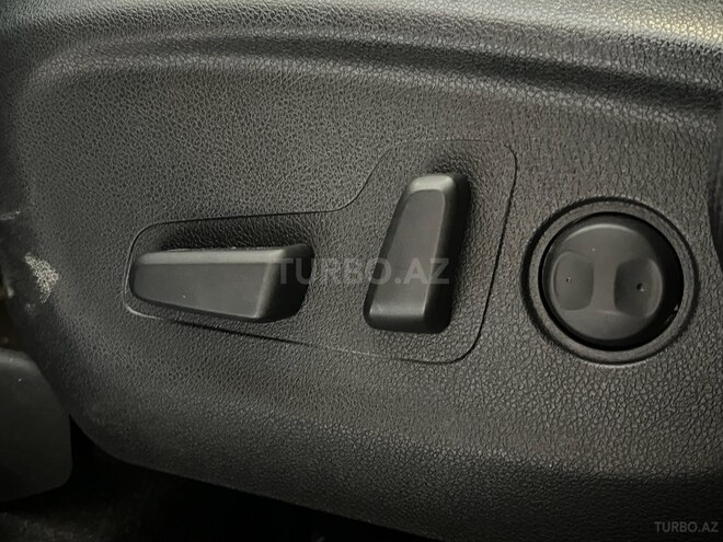 Kia Sorento-19
