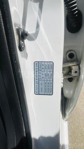 Hyundai Sonata-14