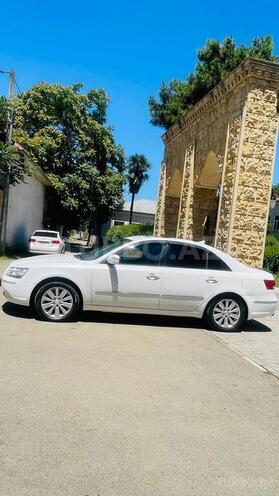 Hyundai Sonata-6