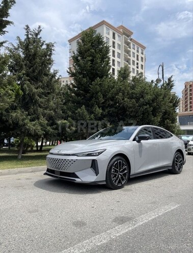 Changan Qiyuan A06-1