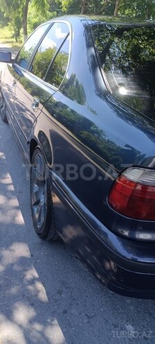 BMW 525-5