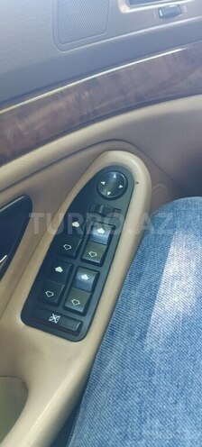 BMW 525-11