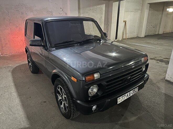 LADA (VAZ) Niva-6