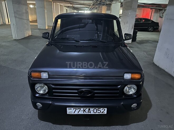 LADA (VAZ) Niva-2