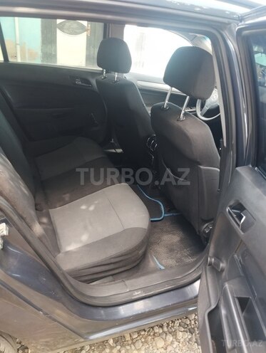 Opel Astra-7