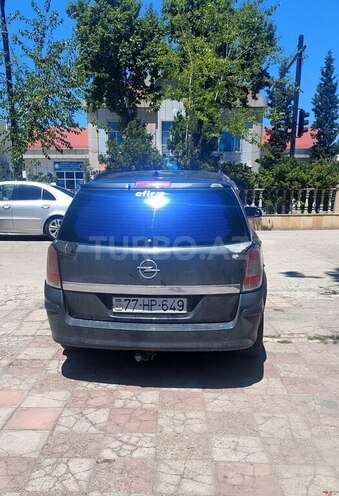 Opel Astra-2