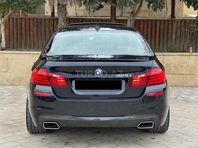 BMW 528-6