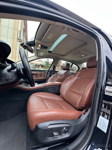 BMW 528-16