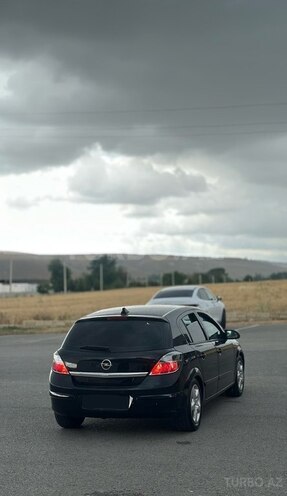 Opel Astra-2