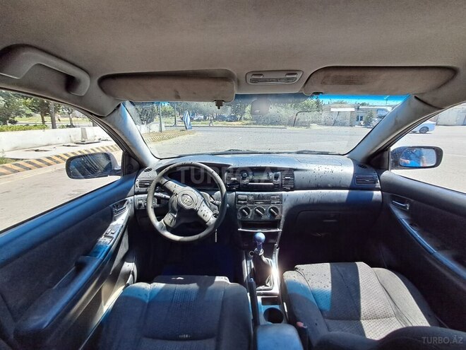 Toyota Corolla-8