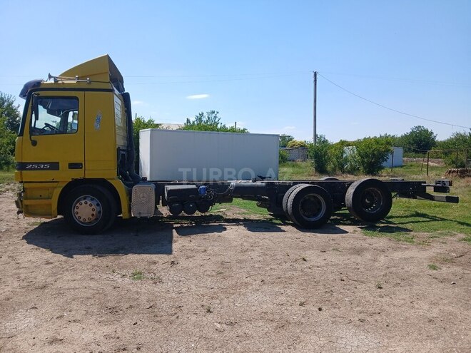 Mercedes Axor 2536-7