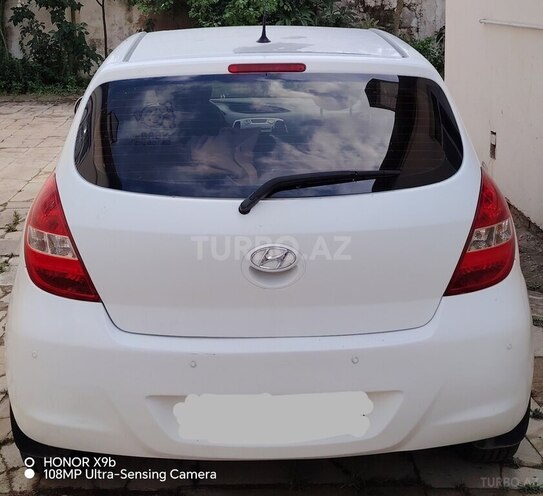 Hyundai i20-7