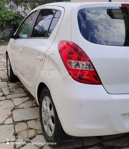 Hyundai i20-6