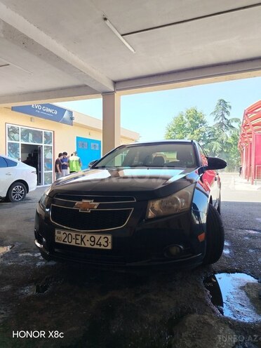 Chevrolet Cruze-2