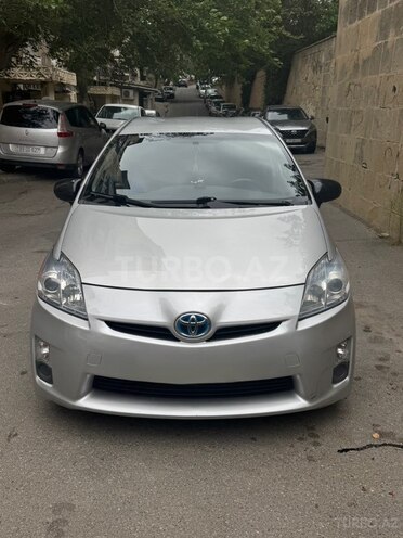 Toyota Prius-1