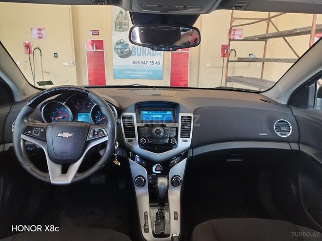 Chevrolet Cruze-4