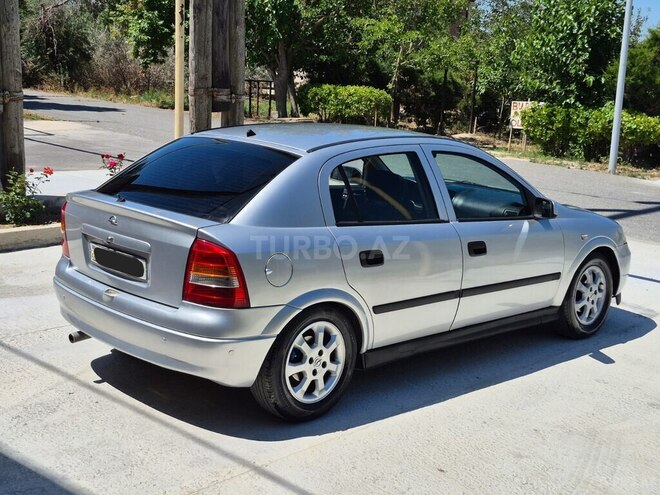 Opel Astra-9