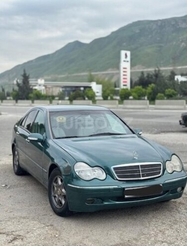 Mercedes C 200-1