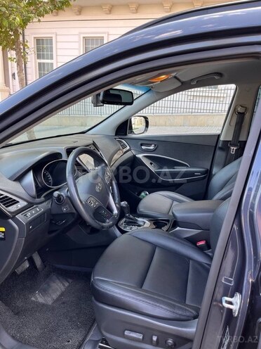Hyundai Santa Fe-9