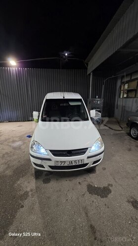 Opel Combo-1