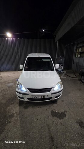 Opel Combo-3