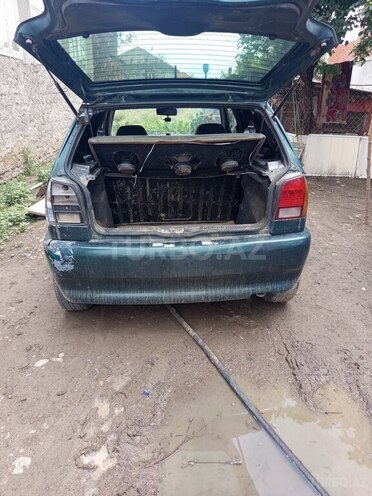 Volkswagen Polo-7