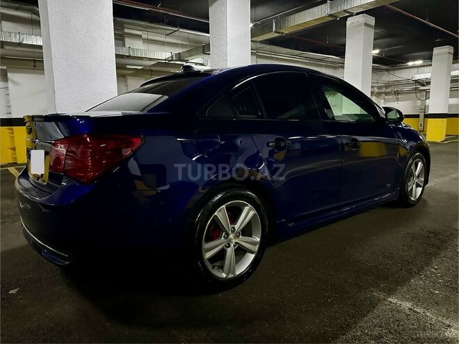 Chevrolet Cruze-11