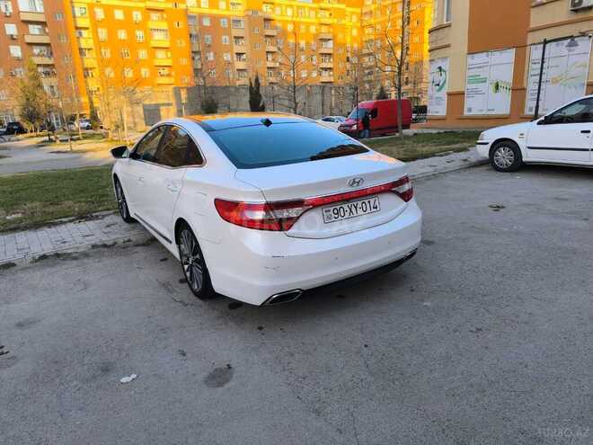 Hyundai Grandeur-10