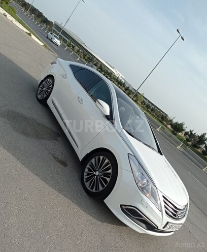 Hyundai Grandeur-12