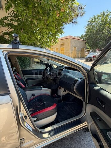 Toyota Prius-11