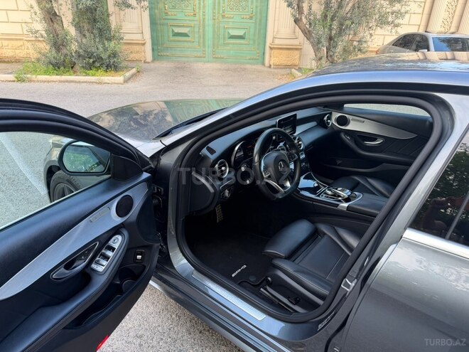 Mercedes C 220 d-5
