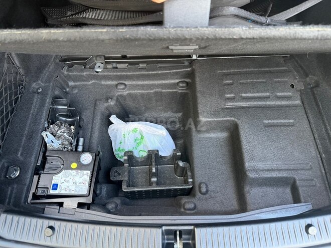 Mercedes C 220 d-13