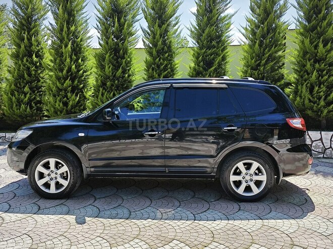 Hyundai Santa Fe-14