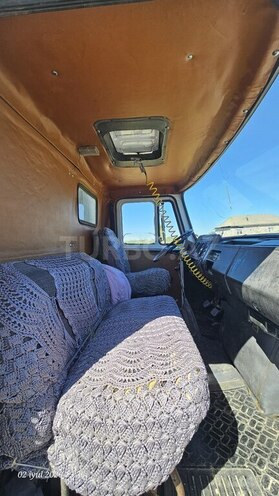 ZIL 5301-17