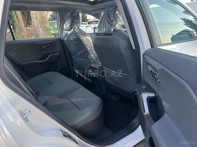 Toyota RAV4-19
