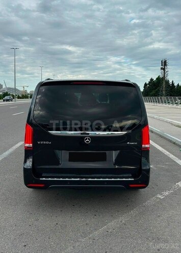 Mercedes V 250-6