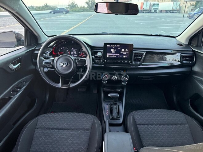 Kia Rio-3