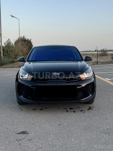 Kia Rio-1