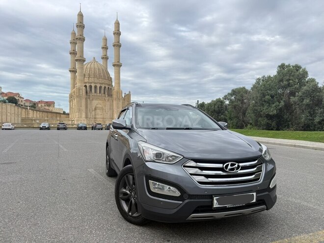 Hyundai Santa Fe-1