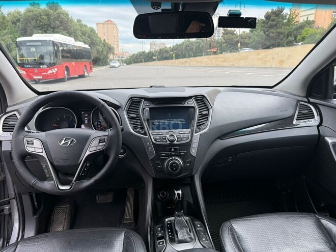 Hyundai Santa Fe-3