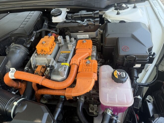 Hyundai Elantra-4