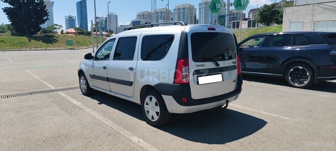 Dacia Logan-4