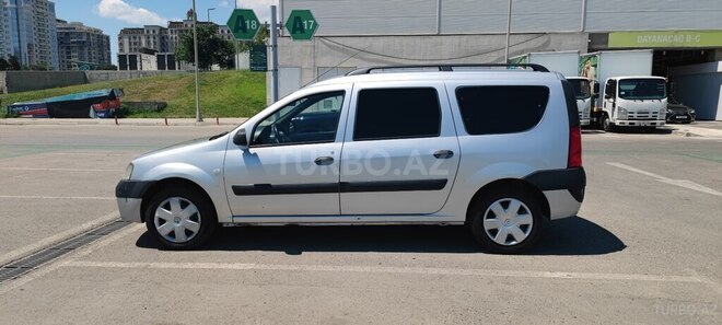 Dacia Logan-6