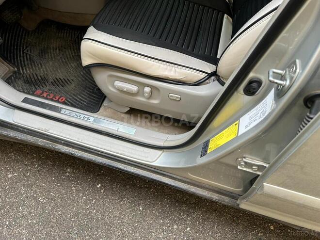 Lexus RX 330-2