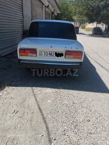 LADA (VAZ) 2107-2