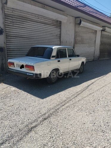 LADA (VAZ) 2107-4