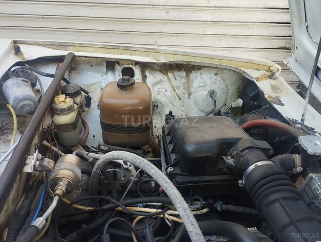 LADA (VAZ) 2107-15