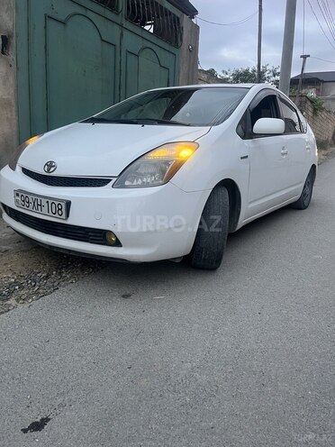 Toyota Prius-1