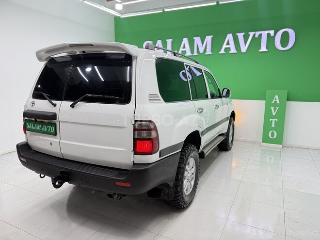 Toyota Land Cruiser-4