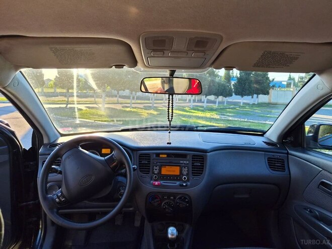 Kia Rio-6